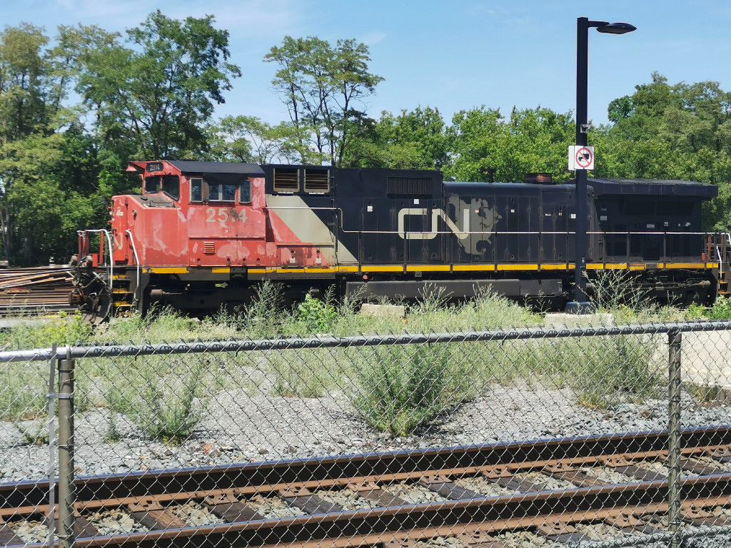 CN 2514